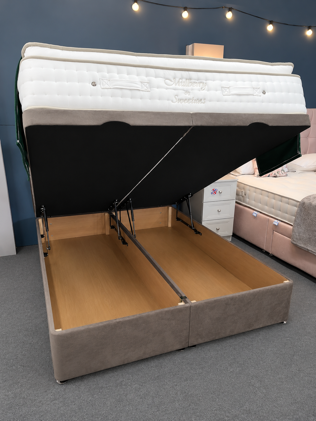 Premium End Lift Ottoman