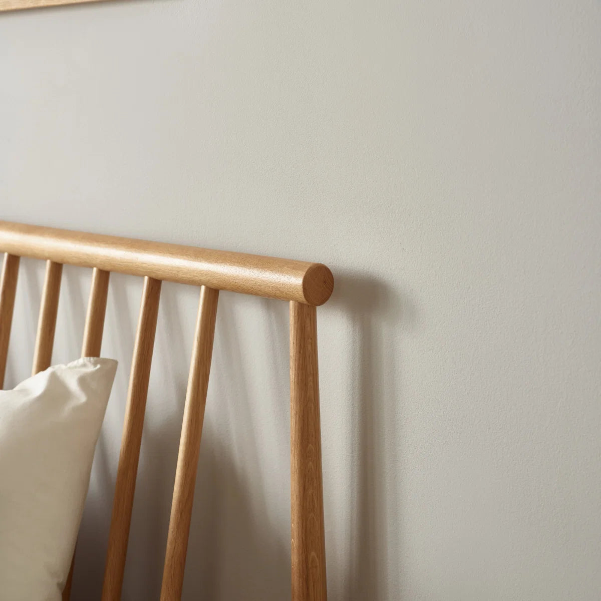 Bolton Oak Spindle Bed