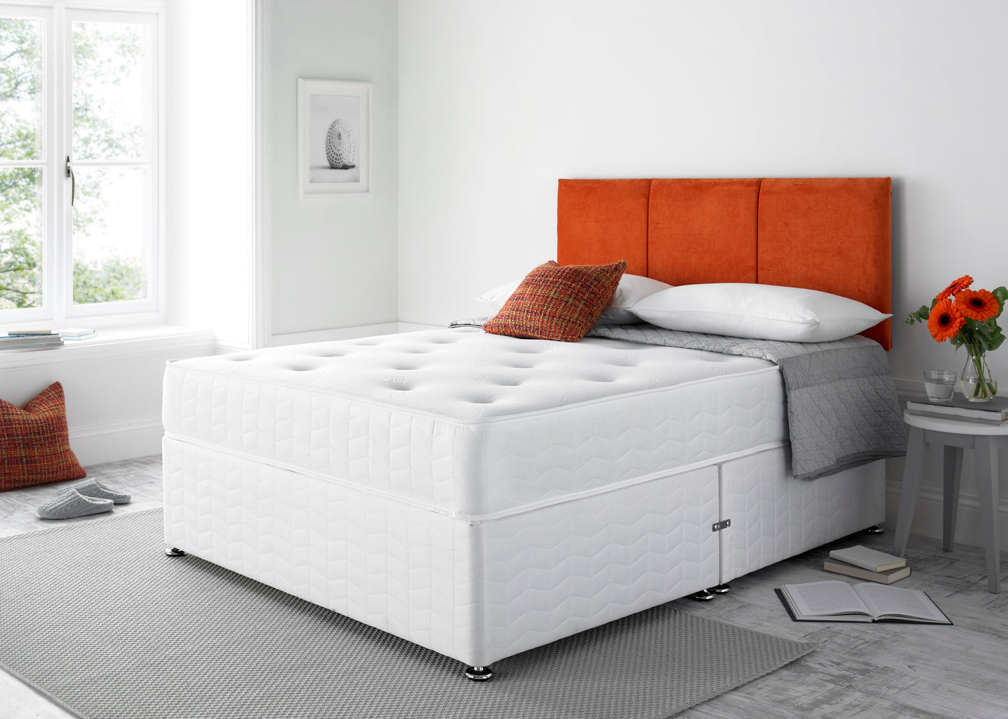 Solomaster Divan Bed