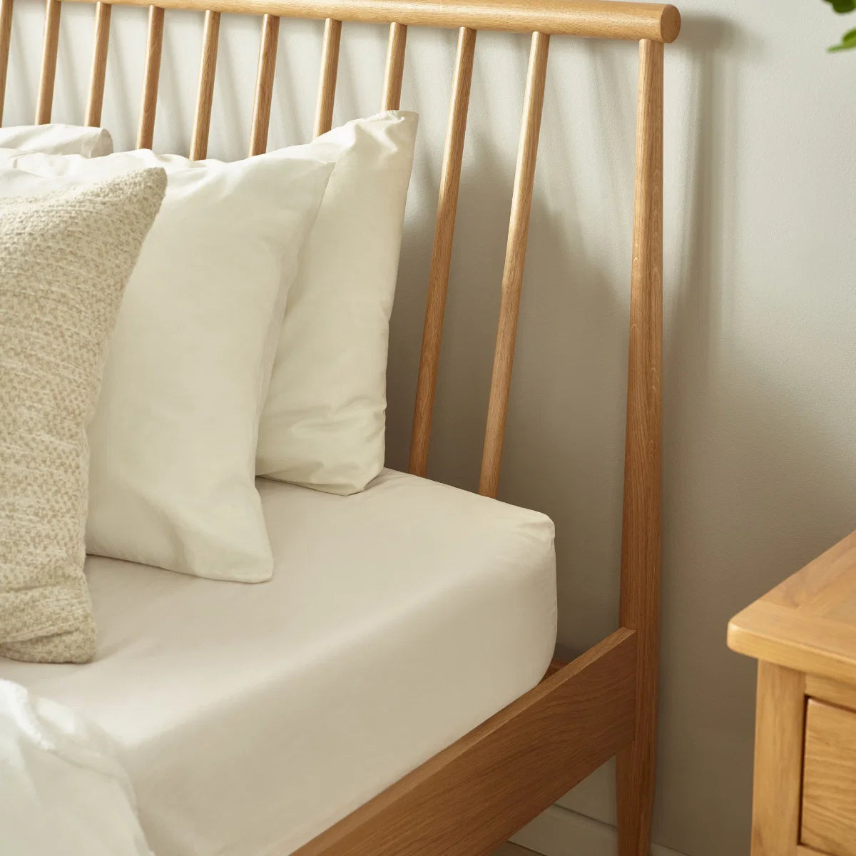 Bolton Oak Spindle Bed