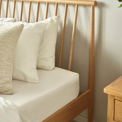 Bolton Oak Spindle Bed