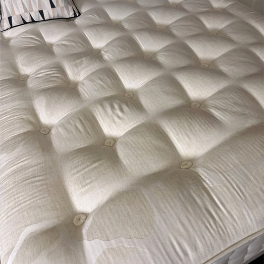 Norfolk Linen 4700 – King Size 5'0 – Ex-Display