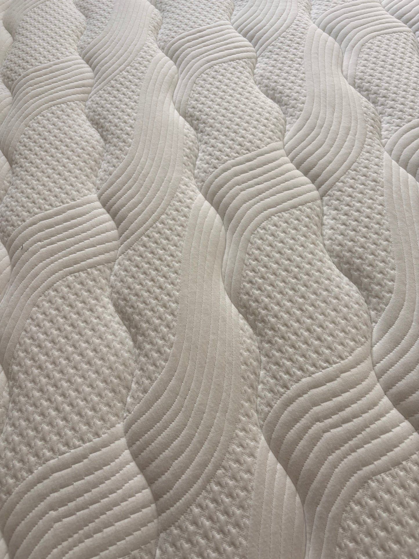 Supreme 1000 Mattress